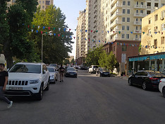 4-otaqlı mənzil , Zahid Xəlilov küç., 190 m² Баку