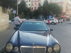 Mercedes E 220, 1998 il Баку