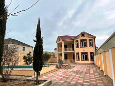 Bağ evi , Novxanı qəs. Bakı