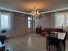 3-otaqlı mənzil , Elşən Süleymanov küç., 117 m² Баку