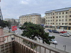 2-otaqlı mənzil icarəyə verilir, Azadlıq pr., 65 m² Баку