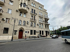 4-otaqlı mənzil icarəyə verilir, Neftçilər pr., 140 m² Баку
