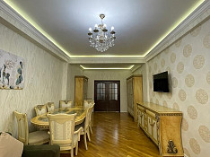 2-otaqlı mənzil , Mehdi Mehdizadə küç., 110 m² Баку
