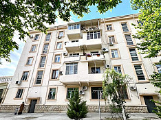 2-otaqlı mənzil , İnşaatçılar pr., 60 m² Баку