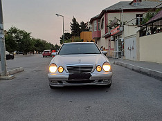 Mercedes E 220, 2001 il Баку