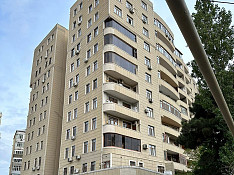 3-otaqlı mənzil icarəyə verilir, Təbriz küç., 135 m² Баку