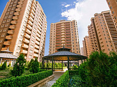 3-otaqlı mənzil icarəyə verilir, K. Səfərəliyeva küç., 120 m² Баку