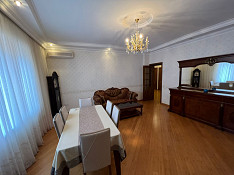 3-otaqlı mənzil icarəyə verilir, Sabit Orucov küç., 140 m² Bakı