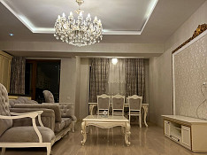 3-otaqlı mənzil icarəyə verilir, İzzət Orucova küç., 150 m² Баку