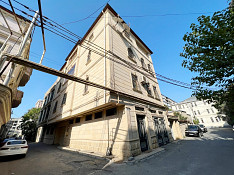 Villa , Məmməd Araz küç. Баку