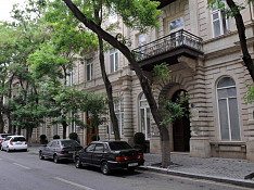 3-otaqlı mənzil icarəyə verilir, Səbail r., 97 m² Баку