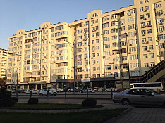 2-otaqlı mənzil icarəyə verilir, Ziya Bünyadov pr., 80 m² Баку