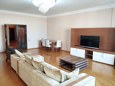 2-otaqlı mənzil icarəyə verilir, Yasamal r., 200 m² Баку
