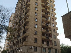 3-otaqlı mənzil icarəyə verilir, Mirzə Fətəli Axundov küç., 147 m² Баку