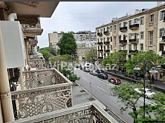 2-otaqlı mənzil icarəyə verilir, 28 May m/st., 47 m² Баку