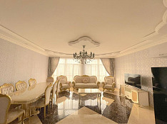 2-otaqlı mənzil icarəyə verilir, Xətai m/st., 104 m² Баку