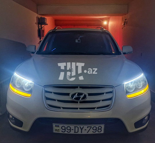 Hyundai Santa Fe, 2010 il ,  27 500 AZN Торг возможен , Tut.az Бесплатные Объявления в Баку, Азербайджане