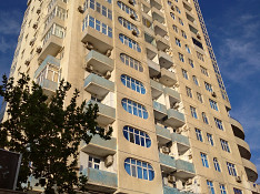 4-otaqlı mənzil , Nizami r., 205 m² Bakı