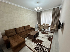 2-otaqlı mənzil icarəyə verilir, 20 Yanvar m/st., 60 m² Баку