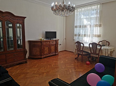 3-otaqlı mənzil icarəyə verilir, Nəsimi r., 80 m² Баку