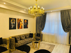 3-otaqlı mənzil , Q.Qarayev m/st., 106 m² Баку