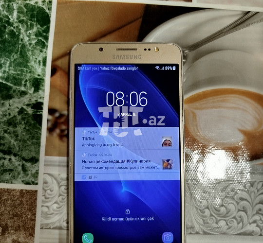 Samsung Galaxy j5, 80 AZN, Samsung telefonların satışı elanları