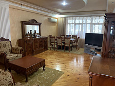 3-otaqlı mənzil icarəyə verilir, Xətai r., 135 m² Баку