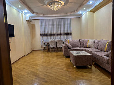 3-otaqlı mənzil icarəyə verilir, Nərimanov r., 117 m² Баку
