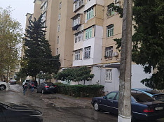 5-otaqlı mənzil , Nizami r., 90 m² Bakı
