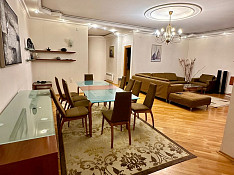 3-otaqlı mənzil icarəyə verilir, İnşaatçılar m/st., 142 m² Баку