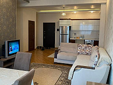 3-otaqlı mənzil icarəyə verilir, 20 Yanvar m/st., 90 m² Баку