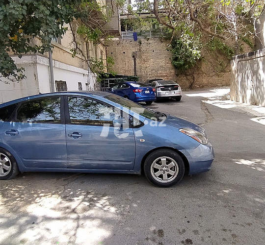 Toyota Prius, 2007 il ,  8 200 AZN Торг возможен , Баку на сайте Tut.az Бесплатные Объявления в Баку, Азербайджане