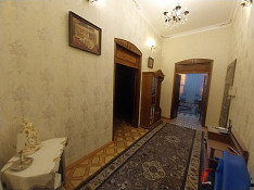 6-otaqlı mənzil icarəyə verilir, Xəqani küç., 350 m² Баку