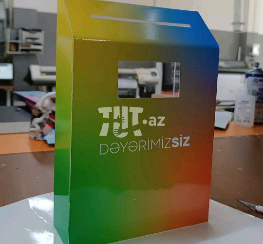 Akril plastik stend 35 AZN Tut.az Бесплатные Объявления в Баку, Азербайджане
