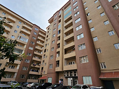 4-otaqlı mənzil icarəyə verilir, Elmlər Akademiyası m/st., 140 m² Баку