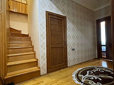 4-otaqlı mənzil , Rüstəm Rüstəmov küç. 32a, 120 m² Баку