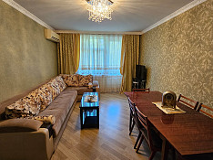 3-otaqlı mənzil icarəyə verilir, 28 May m/st., 80 m² Баку
