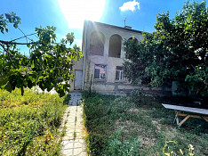 Villa , Saray qəs. Bakı
