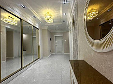 4-otaqlı mənzil , Nazim Hacıyev küç., 220 m² Баку