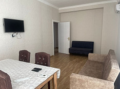 2-otaqlı mənzil icarəyə verilir, Natiq Əliyev küç., 80 m² Баку