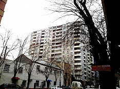 4-otaqlı mənzil icarəyə verilir, Məhəmməd Naxçıvani küç. 45, 170 m² Баку