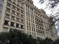 2-otaqlı mənzil icarəyə verilir, Şamil Əzizbeyov küç. 48, 95 m² Баку