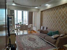 3-otaqlı mənzil , Azadlıq pr. 76, 95 m² Баку