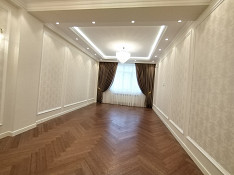 3-otaqlı mənzil , Təbriz küç., 140 m² Баку