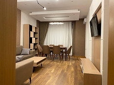 3-otaqlı mənzil icarəyə verilir, Təbriz küç., 136 m² Баку