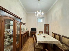 3-otaqlı mənzil , 28 May m/st., 74 m² Баку