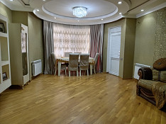 3-otaqlı mənzil , Nəsimi r., 135 m² Bakı