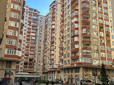 3-otaqlı mənzil , Naxçıvanski küç., 110 m² Bakı