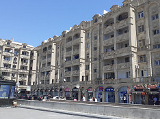 3-otaqlı mənzil , Gənclik m/st., 67 m² Bakı