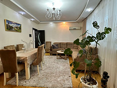 4-otaqlı mənzil , Bakıxanov gəs., 138 m² Bakı